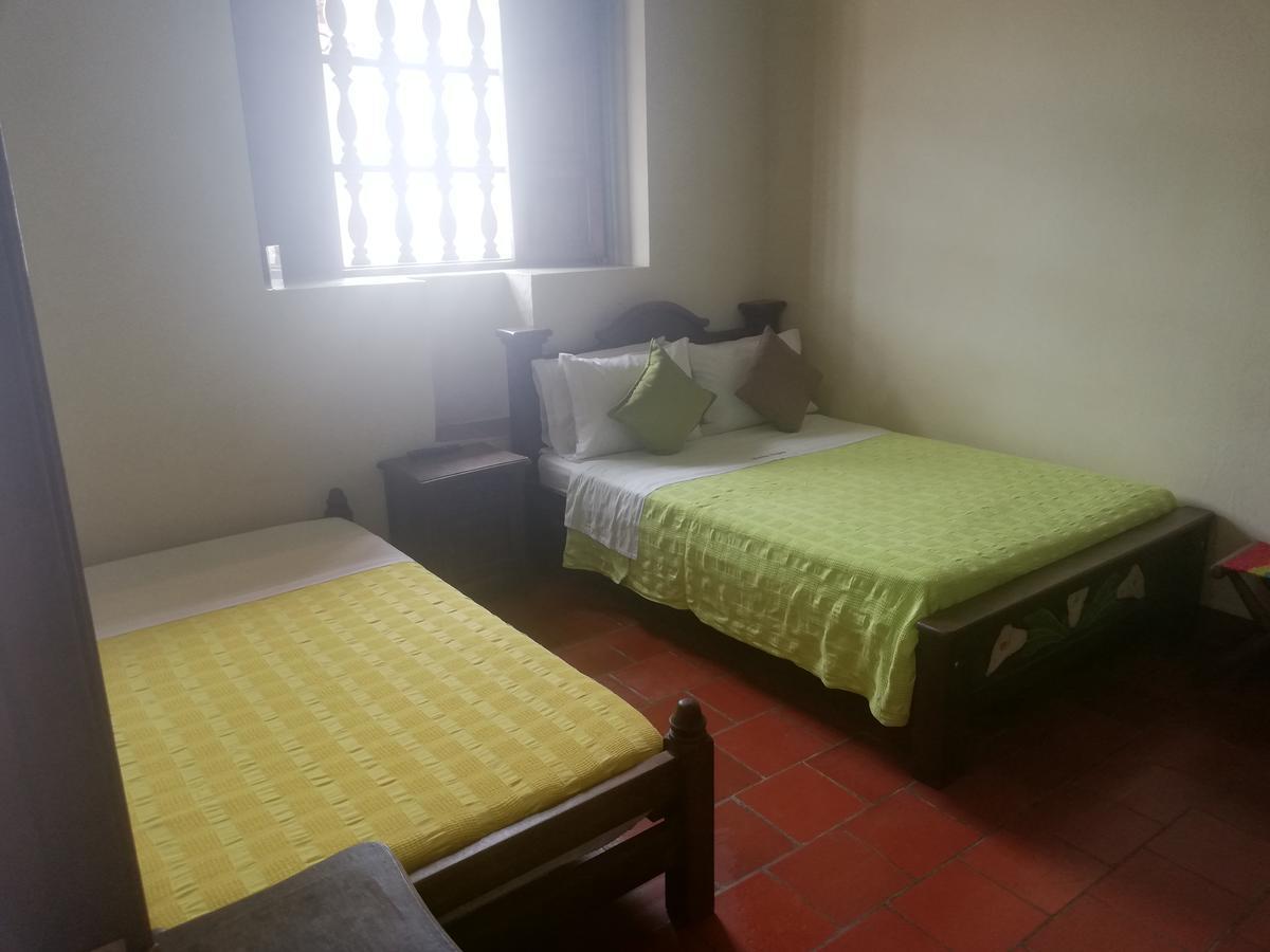 Hostal La Mansion De Virginia باريكارا المظهر الخارجي الصورة